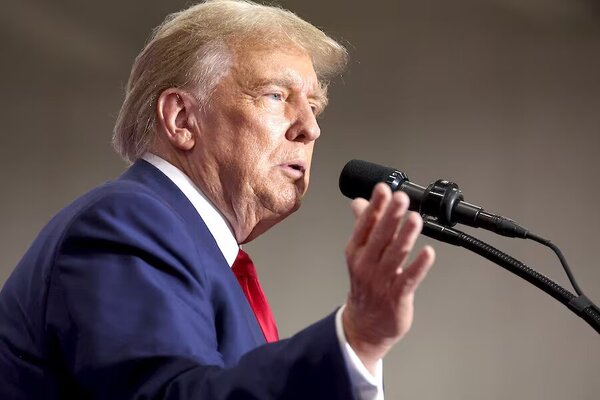 Trump desata polémica al compararse con Mandela