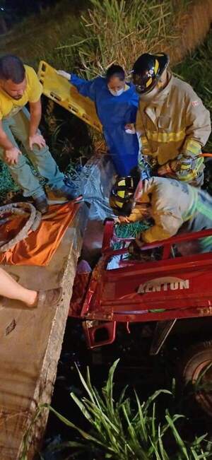 En accidente de tránsito fallecen 3 personas de una familia - ADN Digital