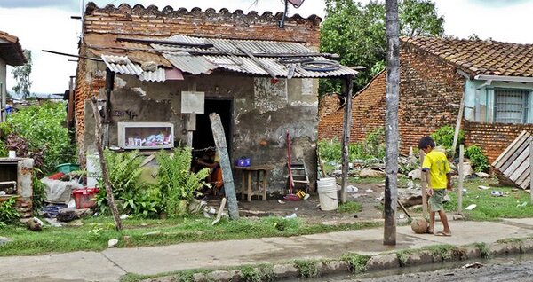 Subsidios estatales: insuficientes para erradicar la pobreza