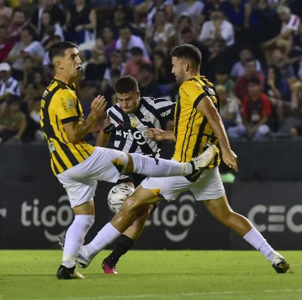 Ariel Galeano: “El gol rival nos golpeó, pero supimos reponernos” - Fútbol - ABC Color