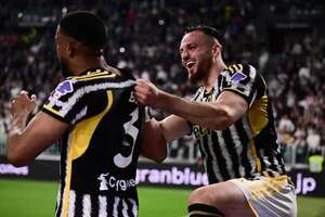 La ‘Juve’ revive ante la ‘Fiore’ - Fútbol Internacional - ABC Color