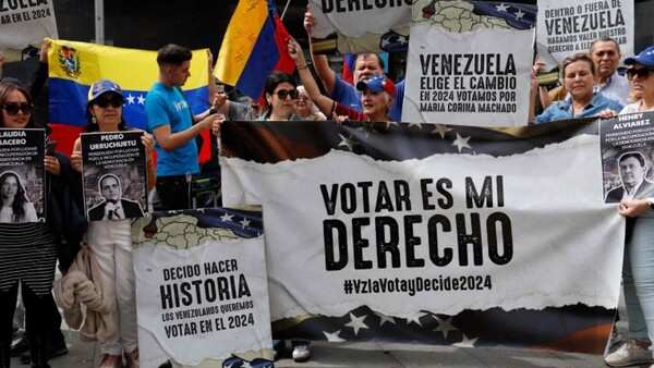 Venezolanos protestan en Madrid por trabas en el Registro Electoral