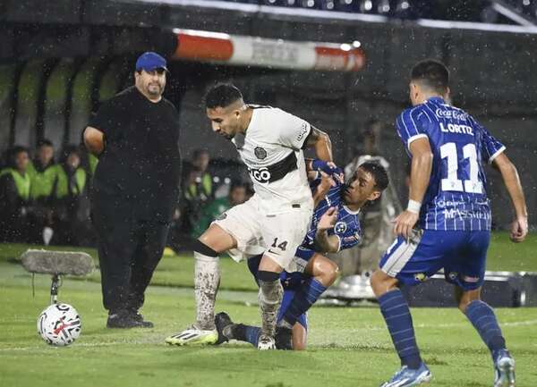 Humberto García: “sumamos un punto que sirve” - Fútbol - ABC Color