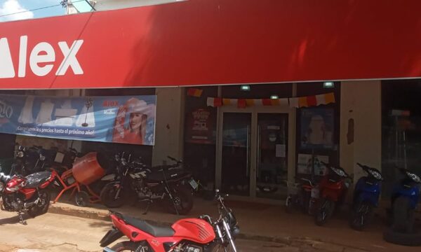 Delincuentes en moto asaltan local comercial y se roban parte de la recaudación en Itakyry – Diario TNPRESS