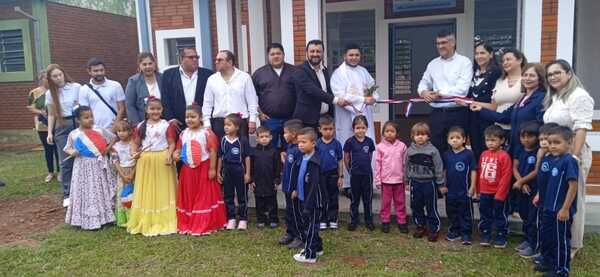 Municipalidad inaugura aula para prescolar en la escuela Juan Emilio Oleary - Radio Imperio 106.7 FM