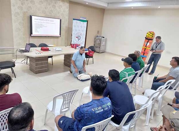 STEIBI capacita y acredita al personal para uso adecuado de desfibrilador externo automático | DIARIO PRIMERA PLANA