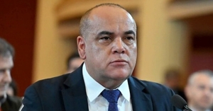  Senador “Bachi” Núñez descarta posibilidad de derogación de Ley Hambre Cero