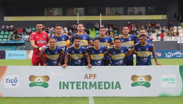 Fin de semana histórico para el 12 de Junio de Villa Hayes en la División Intermedia