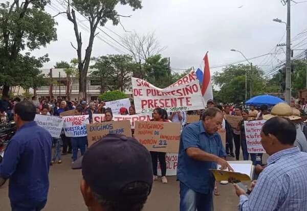 Concepción: pobladores de Puentesiño reclaman tierras que ocupa Paracel - Nacionales - ABC Color