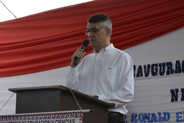 Ronald Acevedo: La educación es la herramienta más efectiva para combatir la desigualdad, pobreza y la violencia