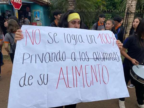 Ley Hambre Cero deja casi 200.000 alumnos sin desayuno y merienda escolar en Central, según presidente de Junta Departamental - Nacionales - ABC Color