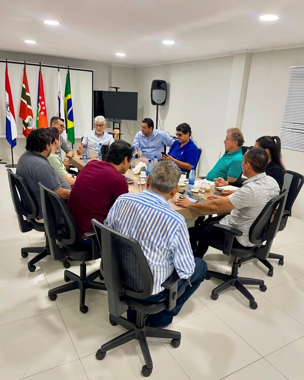 Cámara de Industria y Comercio realizó su primera reunión con sus nuevas autoridades - Radio Imperio 106.7 FM