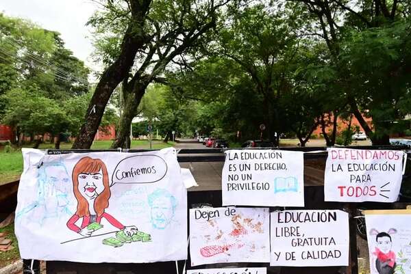 Arancel cero: “Con confianza nomás no se nos garantiza nada”, dicen desde Medicina UNA - Nacionales - ABC Color
