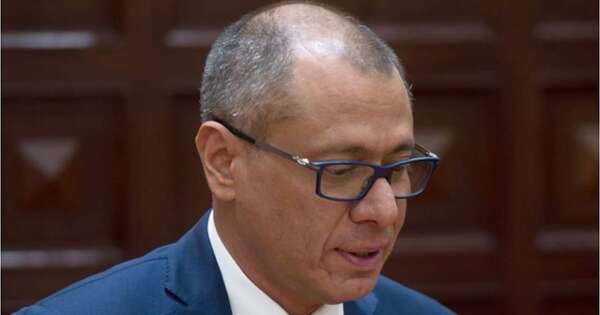 La Nación / Exvicepresidente secuestrado de embajada se niega a comer y es hospitalizado