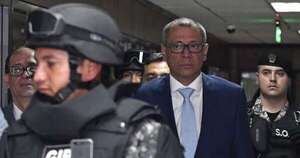 Diario HOY | Hospitalizan al ex vicepresidente de Ecuador tras negarse a comer en cárcel