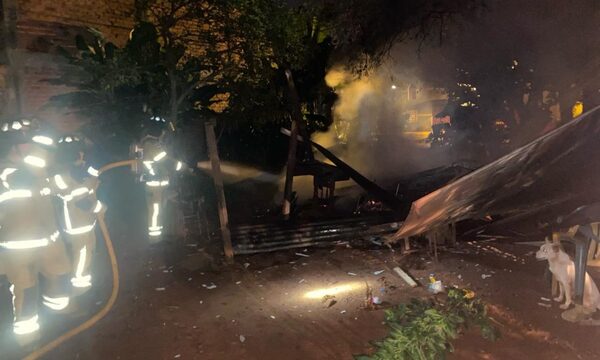 Vivienda se incendia en CDE