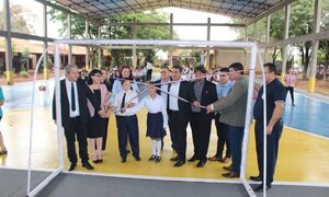 Roque Godoy y concejales inauguran tinglado y sanitarios en escuela de Presidente Franco – Diario TNPRESS