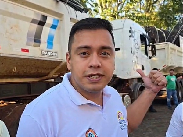 Caso 'Navidad Sustentable': intendente de CDE lleva 'evidencias' ante la fiscalía - La Tribuna