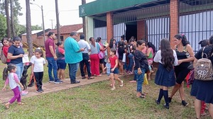 Jornada médica se cumple en el barrio San Pedro de Encarnación