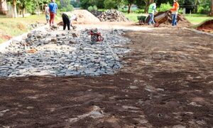 Verifican avance de obras viales financiadas por ITAIPU en distritos de Alto Paraná y Caaguazú