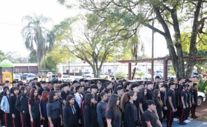 Alumnos de Escuela Guasu darán clases en Escuela de Artes y Oficios