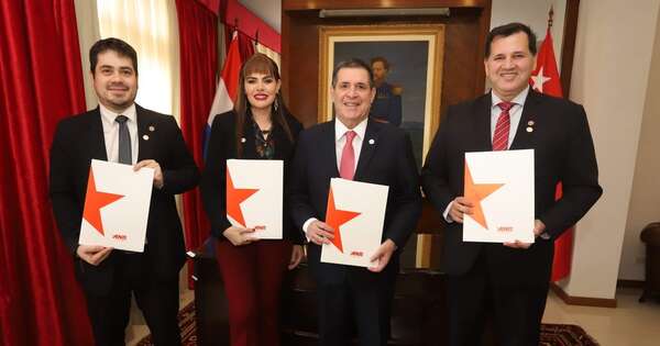 La Nación / ANR, Fundación Issos y la Universidad Autónoma del Sur firman convenio