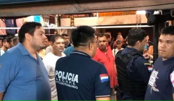Bochinche en Encarnación: Allanamiento opa en sarambi con huevazos y laladas