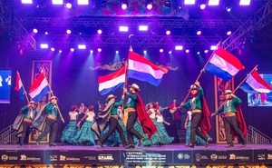 Paraguay Rekove lleva el arte folclórico en gira por EEUU y Asia