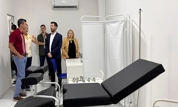 Visita presidencial en Alto Paraná para el futuro Hospital Universitario de la UCP