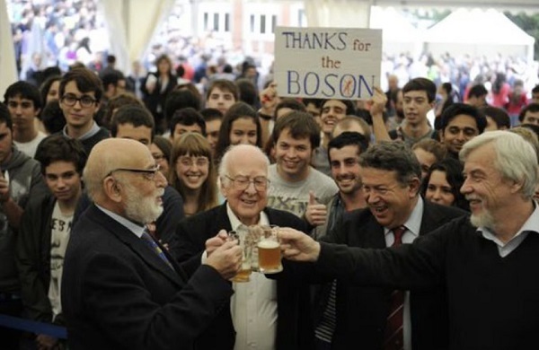 Muere Peter Higgs, el padre del bosón de Higgs, a los 94 años