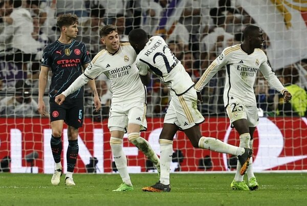 Versus / Empate de seis goles entre el Real Madrid y el City que deja todo para la revancha