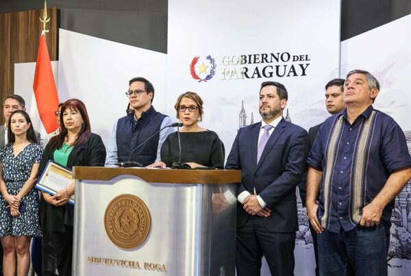 Representantes del gobierno y universitarios acuerdan un blindaje extra al Arancel Cero - ADN Digital
