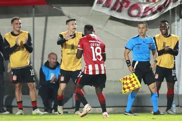 El colombiano Cetré deja con las manos vacías a The Strongest - Fútbol Internacional - ABC Color