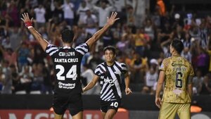 Libertad golea al Táchira y se acomoda en la Libertadores