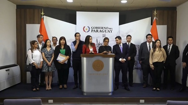 Reunión del Gobierno se realizó solo con "hurreros", denuncian universitarios - Noticias Paraguay