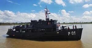 Tras un mes de misión humanitaria a poblaciones chaqueñas, retornó buque Capitán Cabral - .::Agencia IP::.
