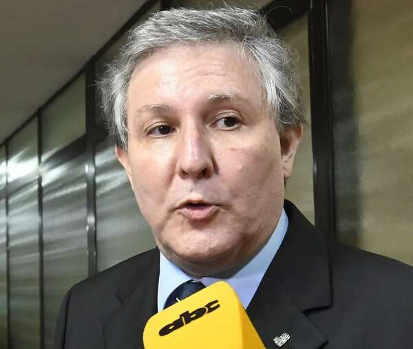 Filizzola dice que le “parece perfecto” que planteen sacarle nuevamente sus fueros - Política - ABC Color