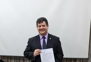 Santiago García es el nuevo viceministro de Salud - trece