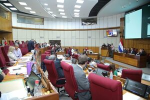Posponen estudio de proyecto que busca suspender granjas de criptominería - ADN Digital