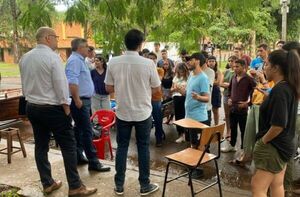 Estudiantes se niegan a dialogar con el gobierno
