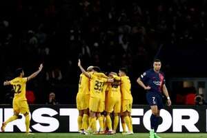 El Barcelona vuelve a ser grande en París - Fútbol Internacional - ABC Color