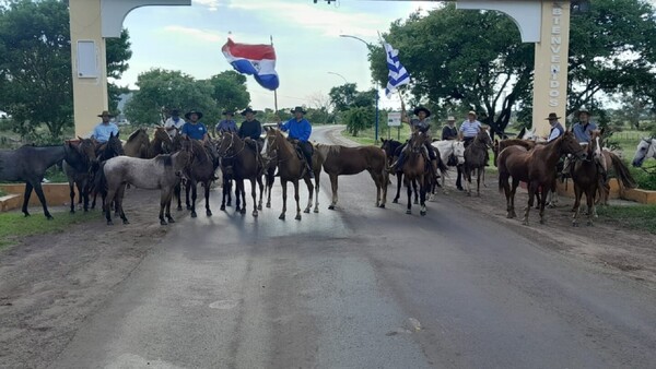 Jinetes uruguayos vienen para el centenario de la Escuela Artigas