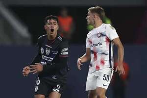 Kendry Páez, de 16 años, fabrica triunfo de Independiente del Valle sobre San Lorenzo - Fútbol Internacional - ABC Color