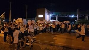 Estudiantes de la Universidad Nacional de Concepción se movilizan por el Arancel Cero