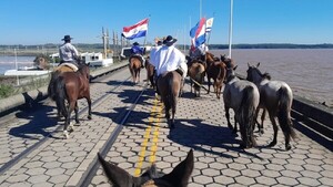 Desde Uruguay a Paraguay: Una travesía a caballo por la educación