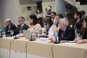 Con nuevas iniciativas para fortalecer la integración y el comercio regional concluyó reunión del Mercosur - .::Agencia IP::.