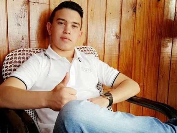 Anulan nombramiento del hermanito de Hernán Rivas en la EBY - Nacionales - ABC Color