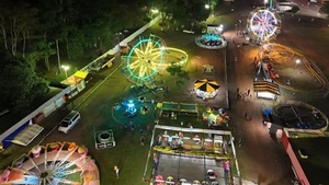 Niño está grave tras accidente en parque de Expo Canindeyú
