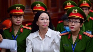 Multimillonaria vietnamita recibe condena de muerte por fraude