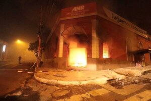 Imputaciones por quema de Colorado Róga son para "castigar la protesta", acusa abogado - Megacadena - Diario Digital